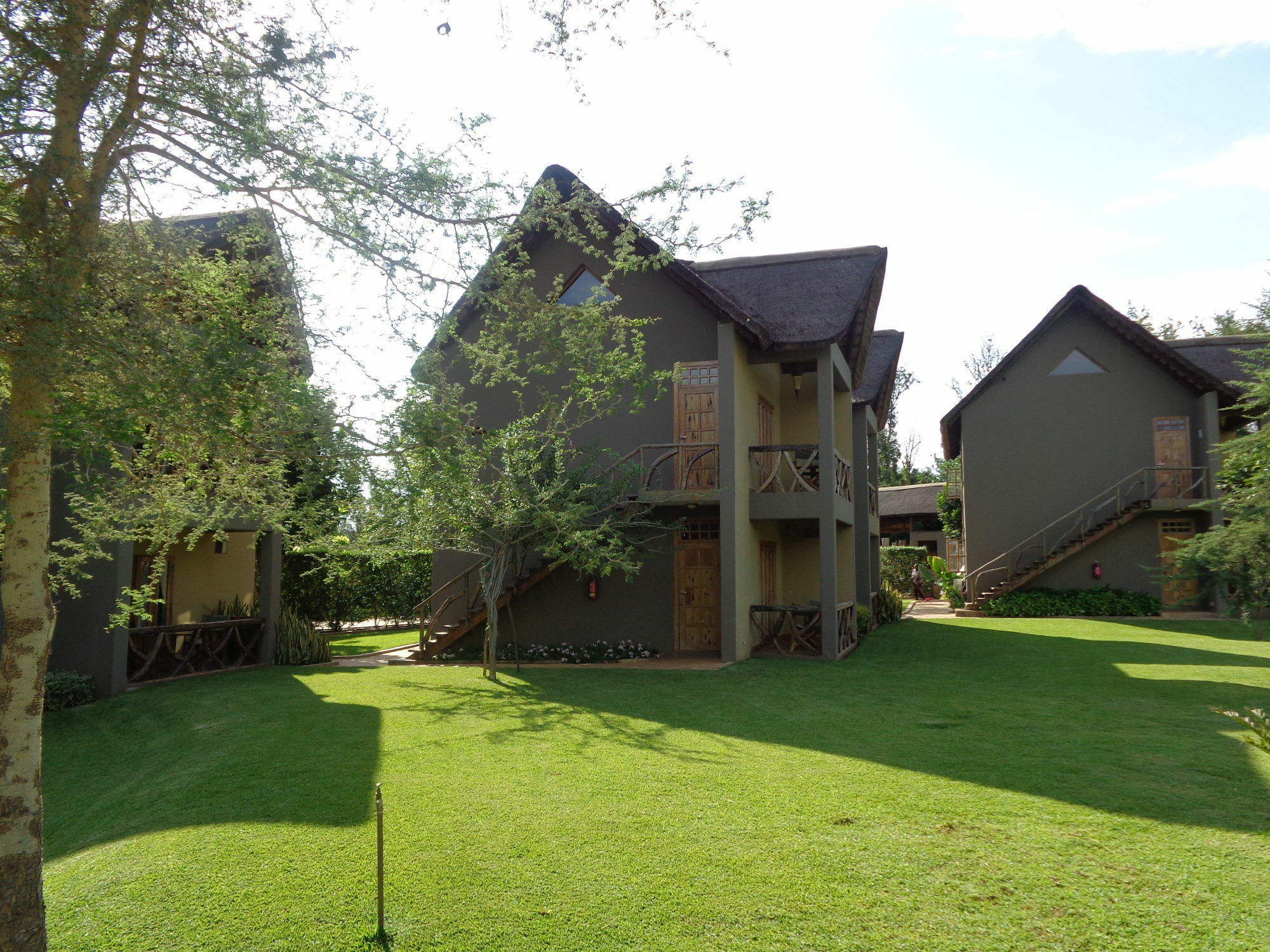 Weru Weru River Lodge Exterior photo