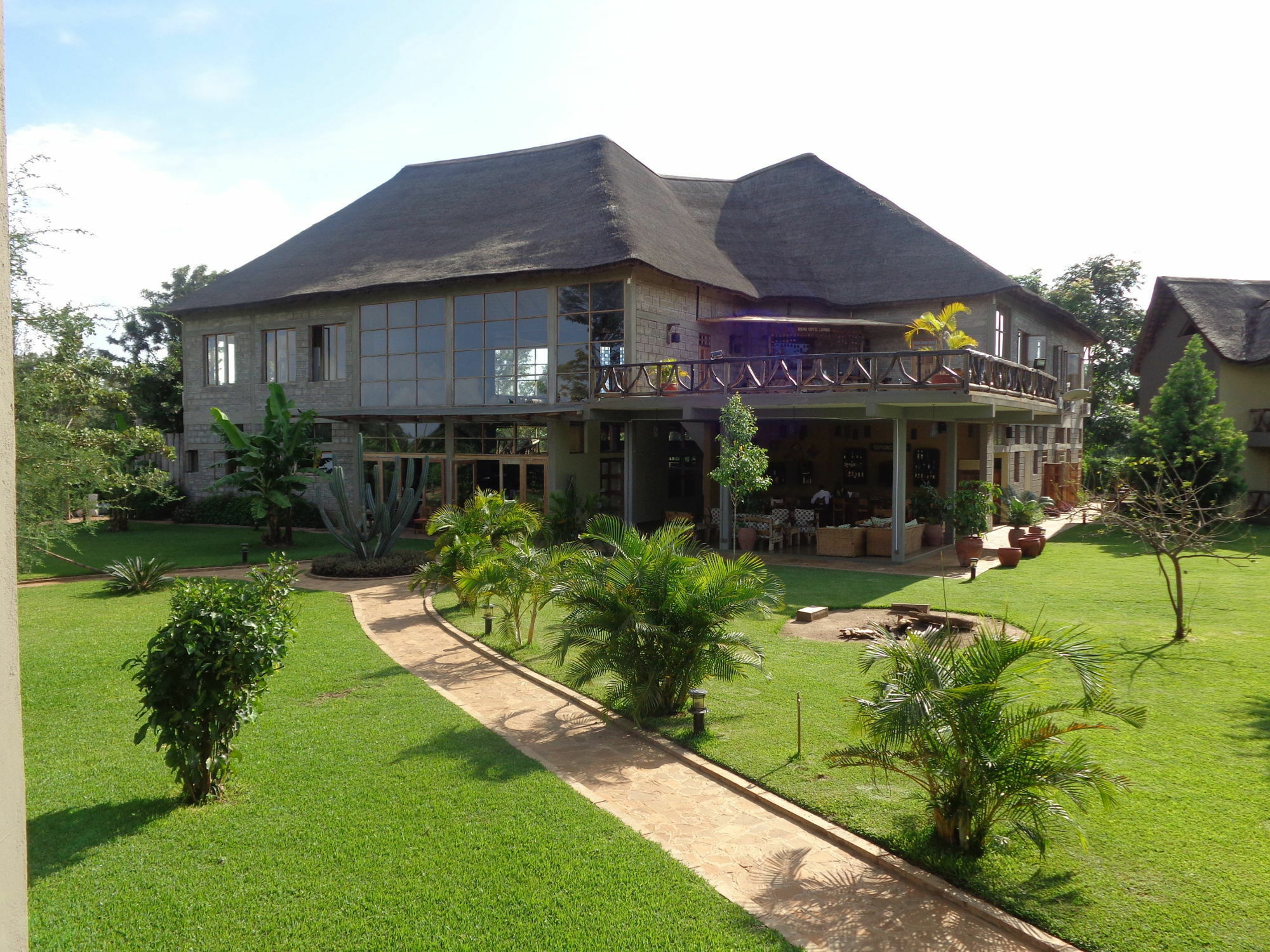 Weru Weru River Lodge Exterior photo