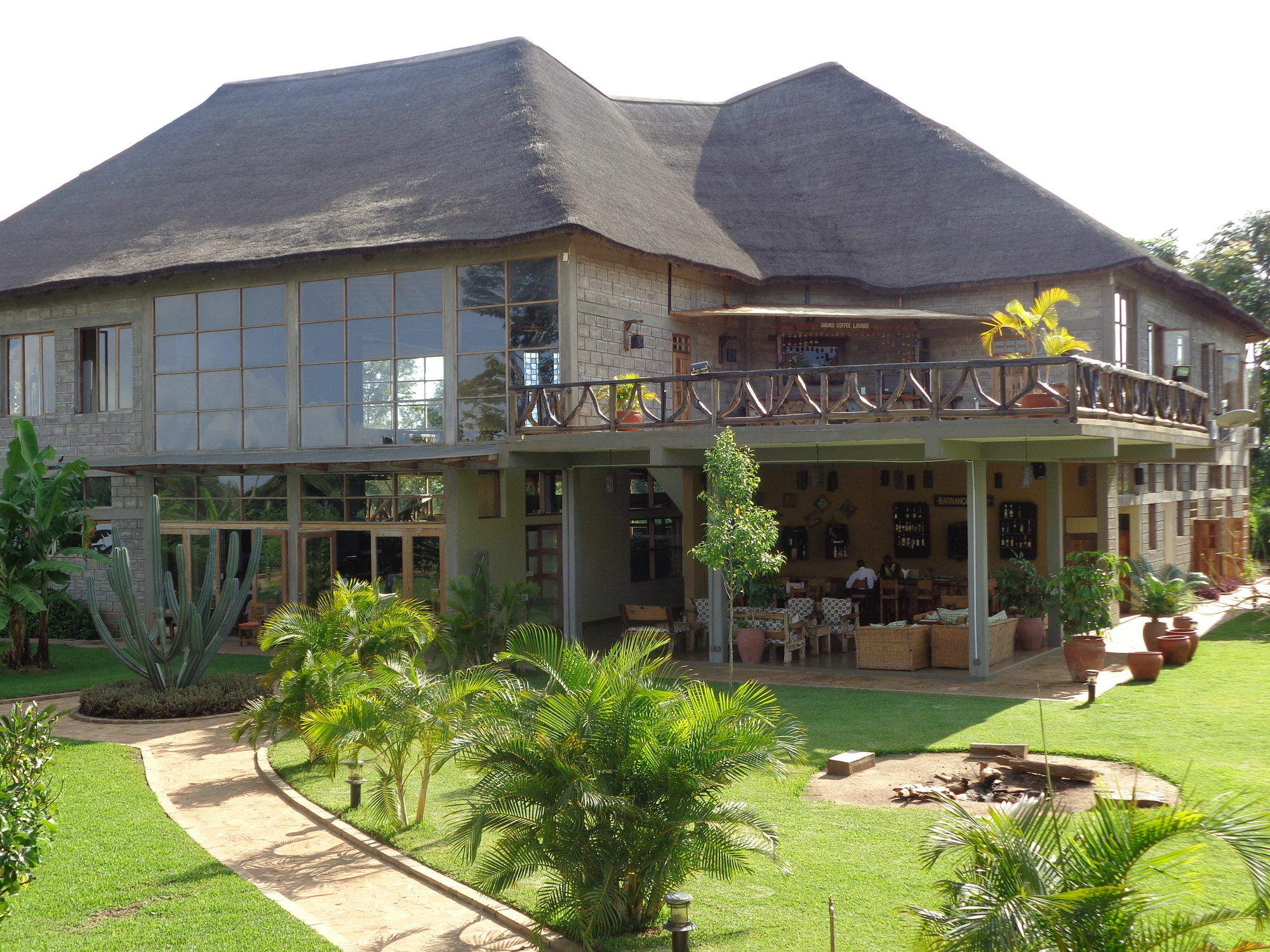 Weru Weru River Lodge Exterior photo