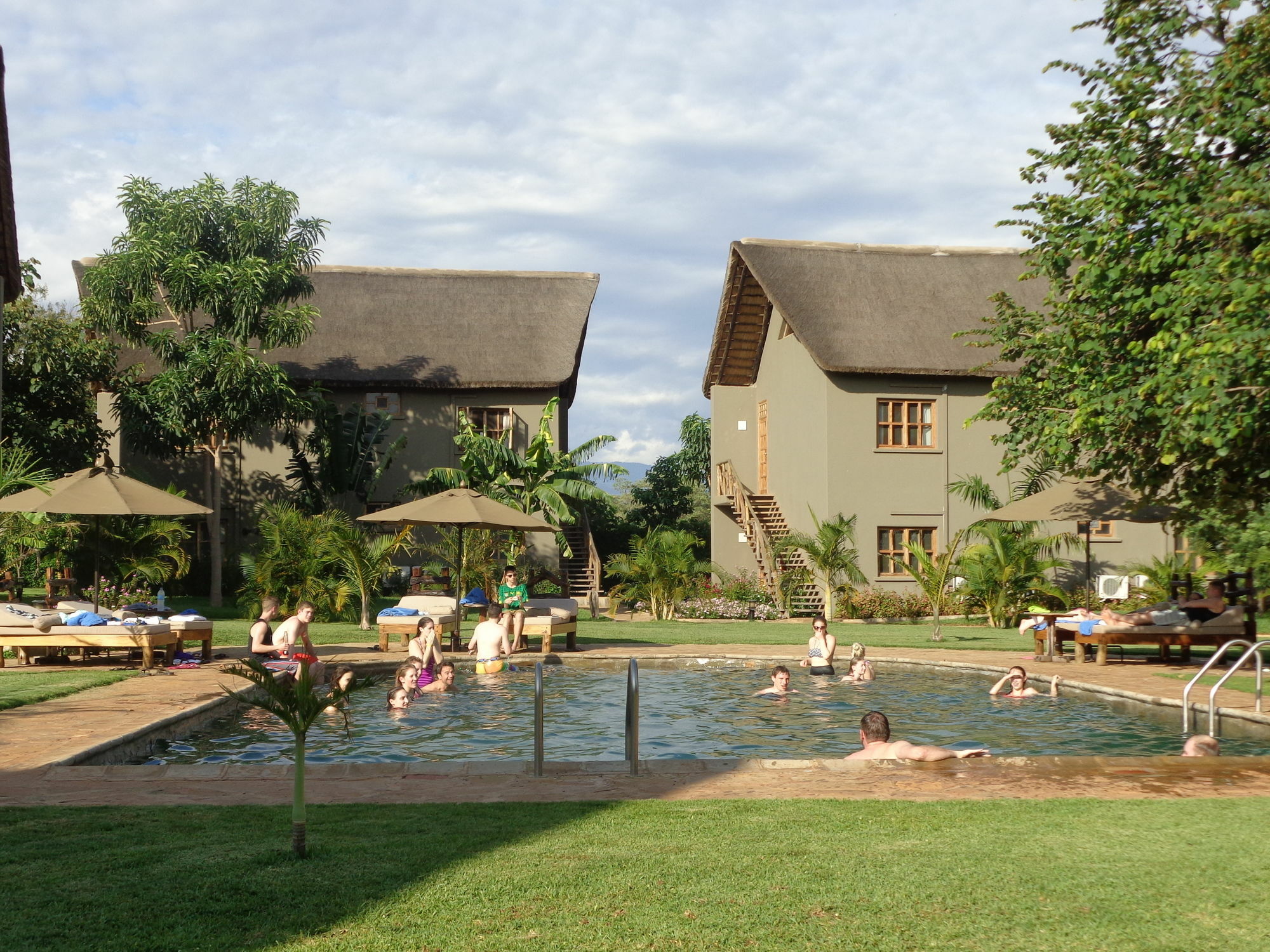 Weru Weru River Lodge Exterior photo
