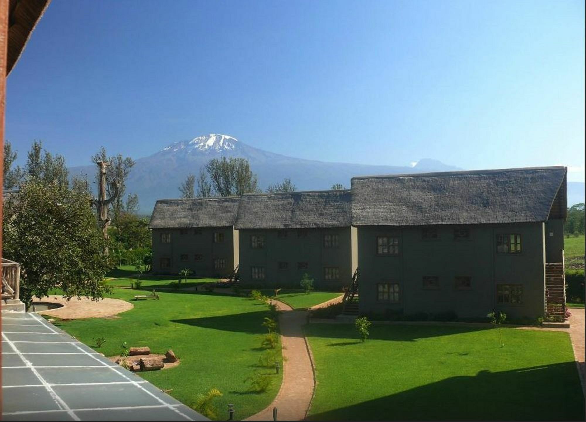 Weru Weru River Lodge Exterior photo